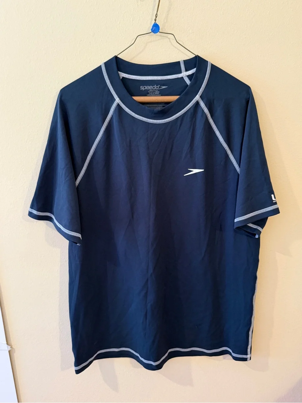 Speedo Men's Navy Blue Short-Sleeve Rash Guard with White Trim